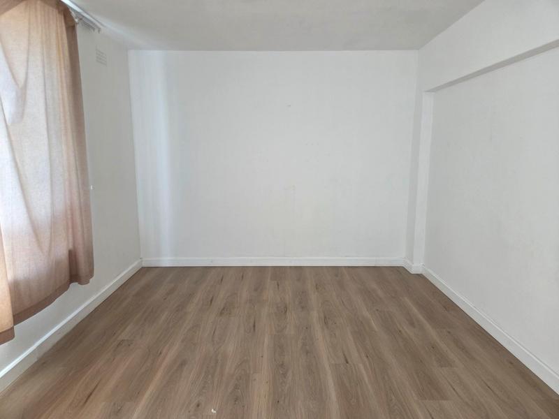 To Let 3 Bedroom Property for Rent in Sea Point Western Cape